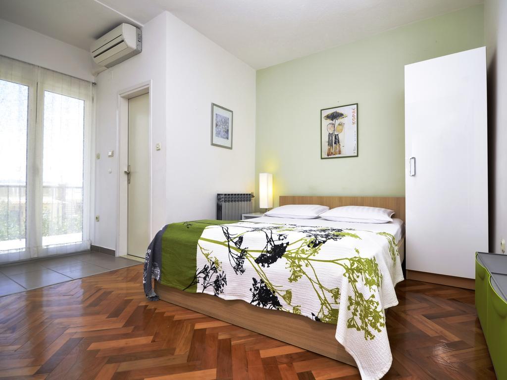 Apartments Denise Podgora Εξωτερικό φωτογραφία